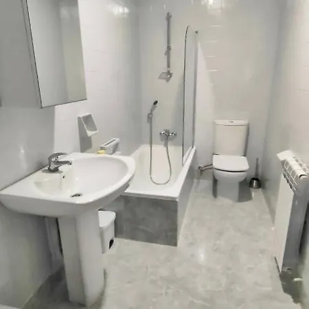 Apartment Piso Muy Amplio En Pleno Centro De Cantarrana -