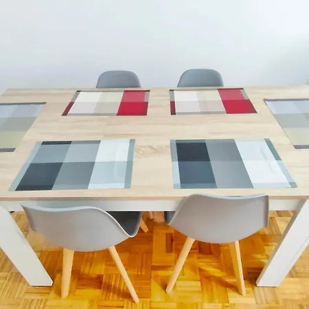 Apartment Piso Muy Amplio En Pleno Centro De Cantarrana - *