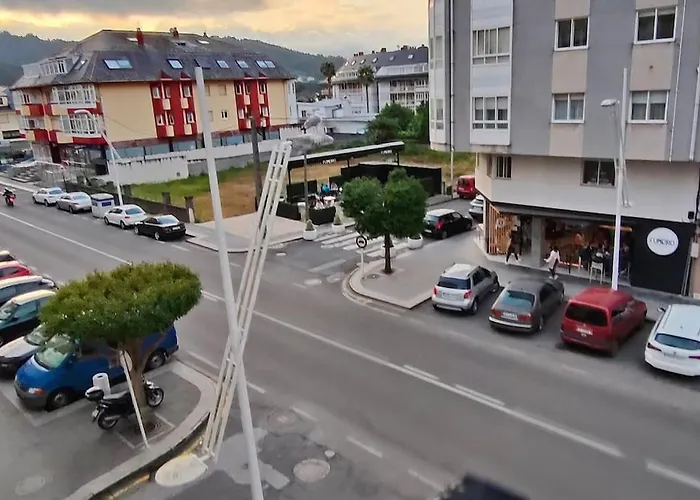 Piso Muy Amplio En Pleno Centro De Cantarrana - *