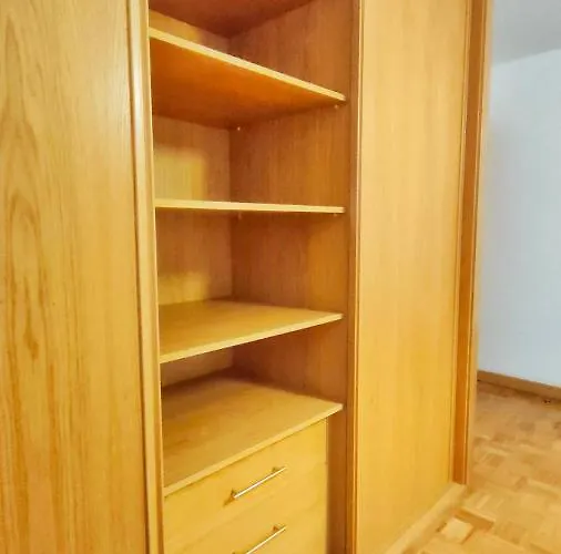 Piso Muy Amplio En Pleno Centro De Cantarrana - 아파트
