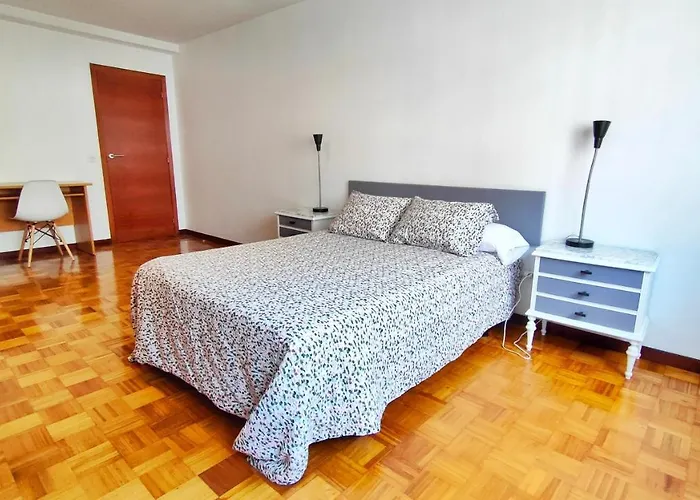 Piso Muy Amplio En Pleno Centro De Cantarrana - 아파트